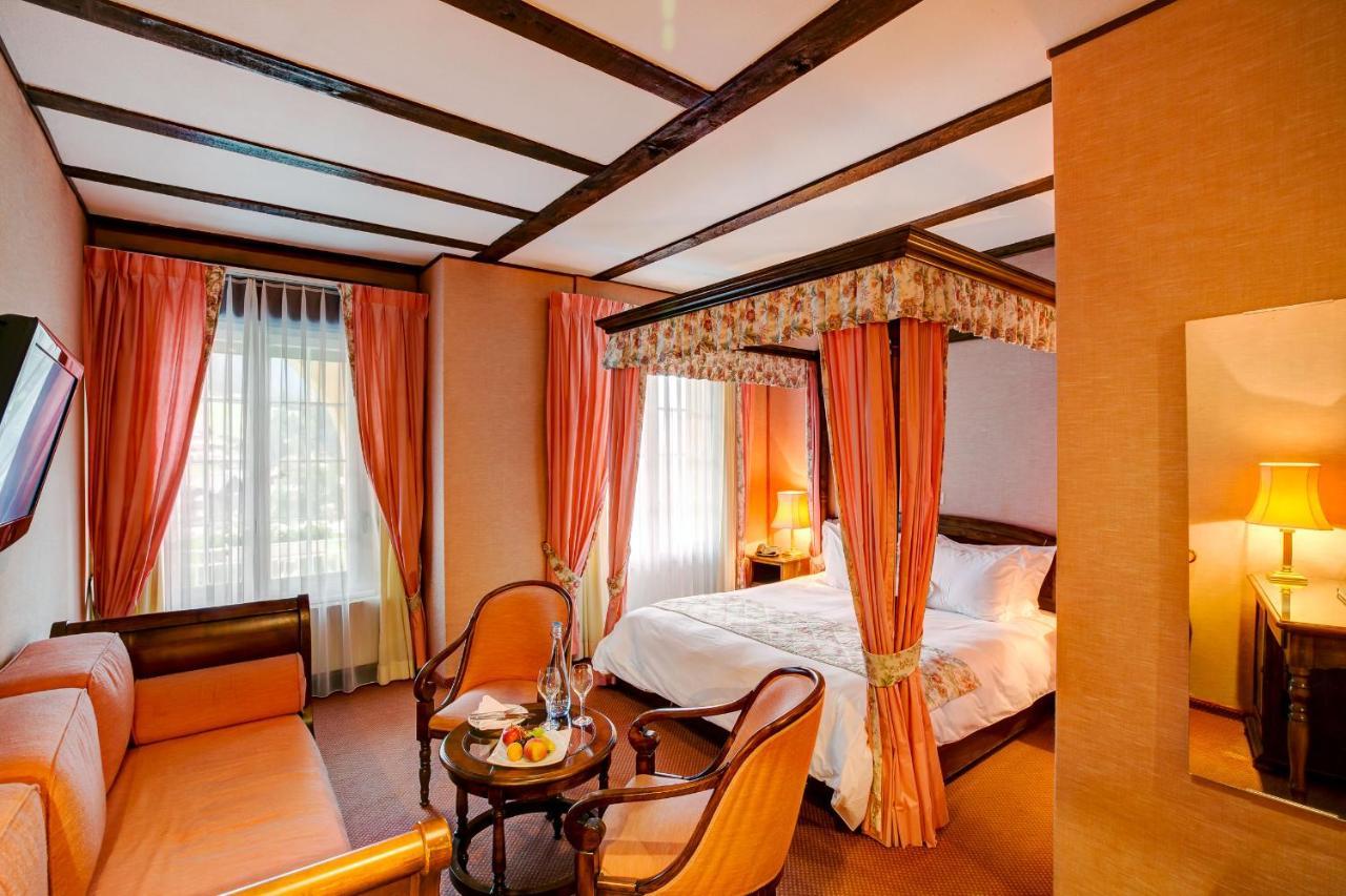 Hotel Regina Wengen Bagian luar foto