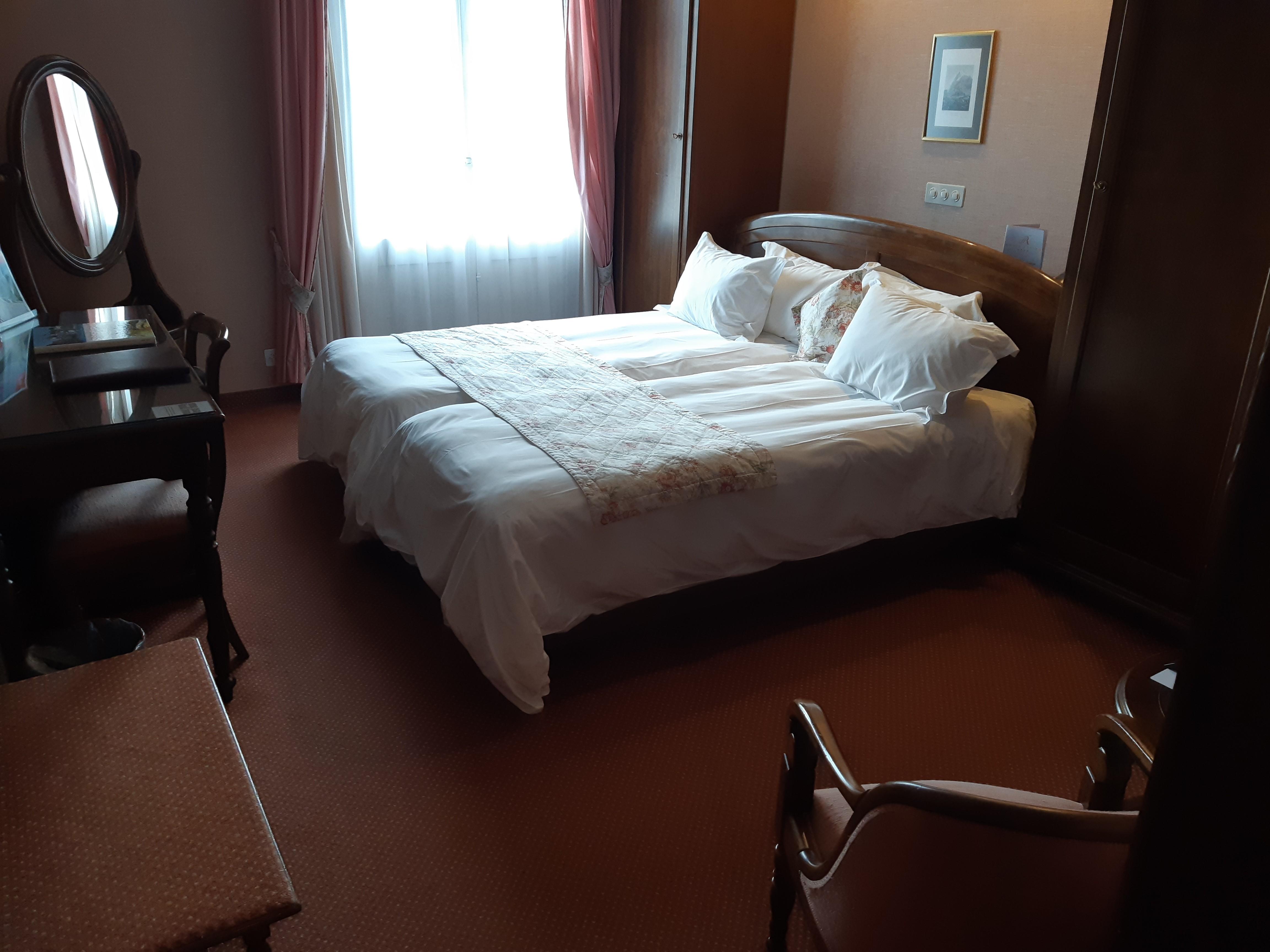 Hotel Regina Wengen Bagian luar foto